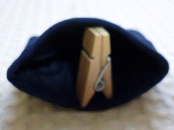 画像2: ちり紙入れ【紺無地】白百合幼稚園 (2)