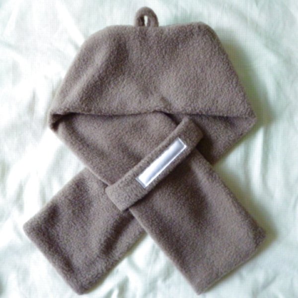 画像2: フリースマフラー【モカ】無地 (2)