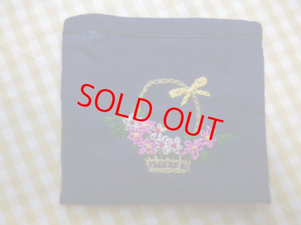 画像1: ※難あり※　ちり紙入れ【紺花かご】白百合幼稚園 (1)