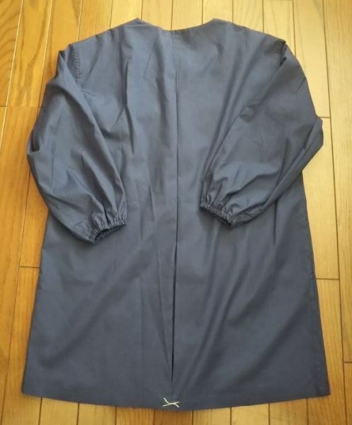 画像6: Ｌ【１５０】スモック　ロング　紺　長袖 前開き (6)