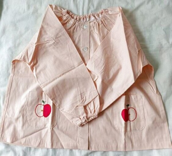 画像2: SALE　スモック長袖 前開き【120】りんご (2)