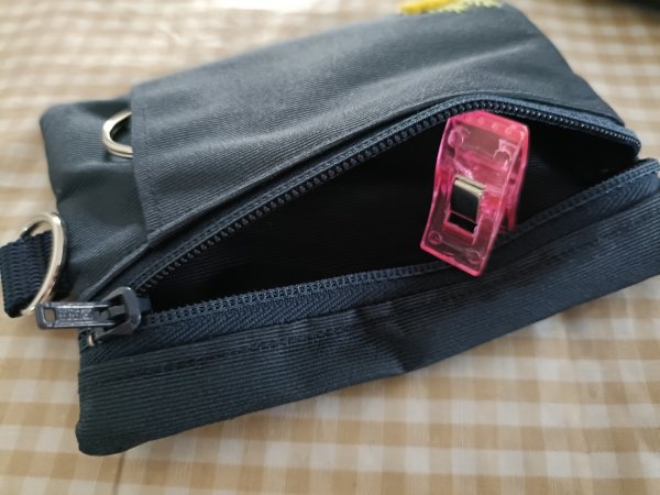 画像4: コインケース付き定期入れ【紺グログラン】お花 (4)