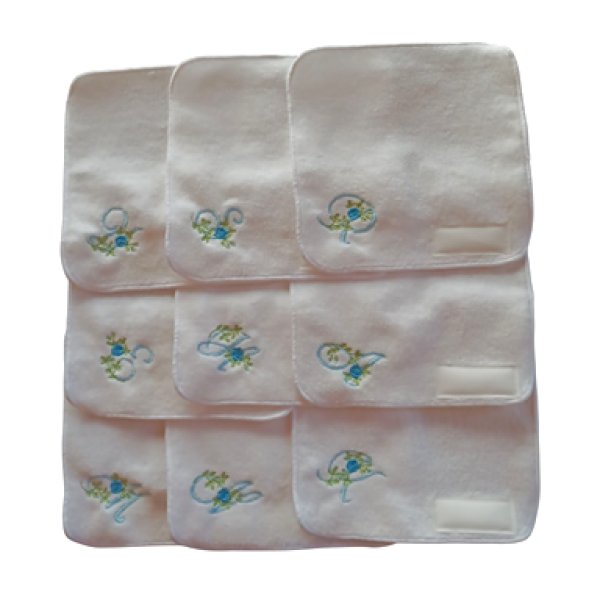 画像1: ネーム付き　１５ｃｍ　イニシャルタオルハンカチ　 (1)