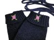 画像1: ※紐付き※キッズニット手袋【紺】M　ピンクバラ (1)